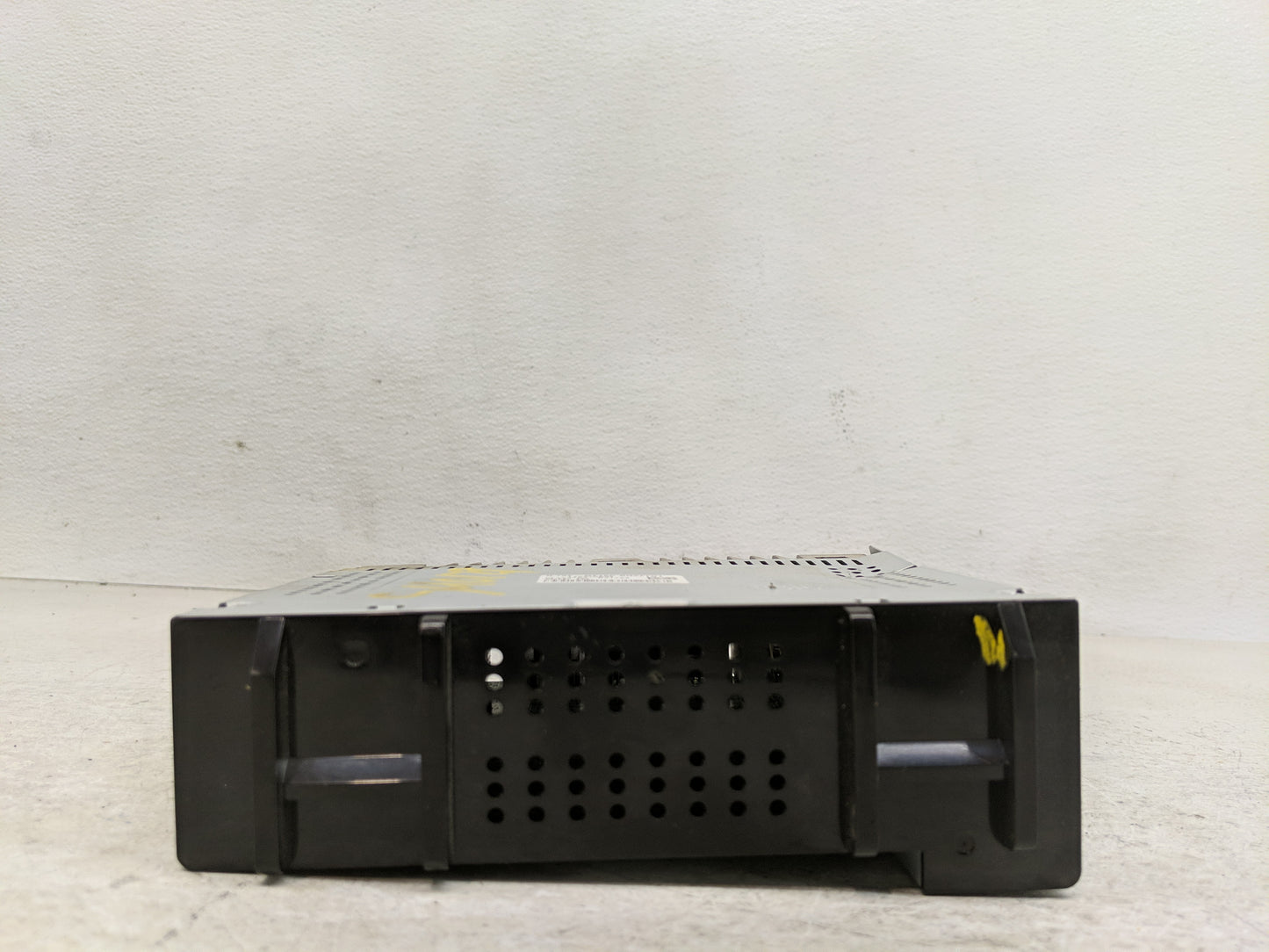 2019-2021 Chevrolet Malibu Radio AM FM Cd Player Receiver Replacement P/N:84950419 Fits Fits 2019 2020 2021 2022 OEM Used Au