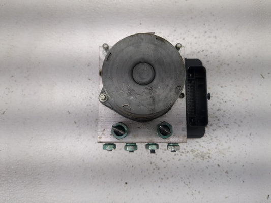 2019-2021 Chevrolet Malibu ABS Pump Control Module Replacement P/N:065055766 8476 7280 Fits Fits 2019 2020 2021 OEM Used Auto Parts