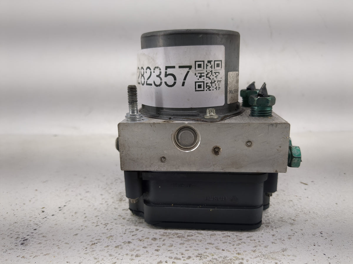 2019-2021 Chevrolet Malibu Anti-Lock Brake ABS Pump Module Actuator OEM P/N:065055766 8476 7280 Fits Fits 2019 2020 2021 OEM