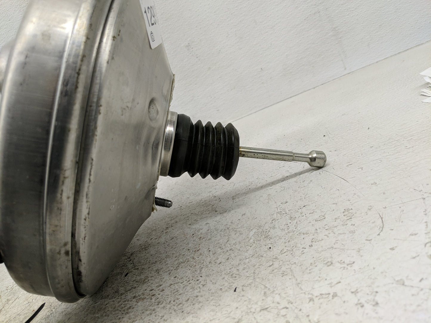 2016-2021 Chevrolet Malibu Power Brake Booster Oem 1299571 - Oemusedautoparts1.com