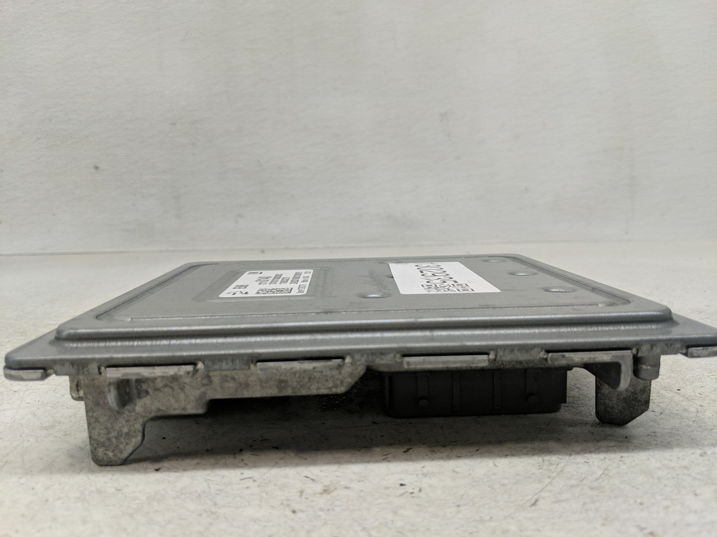 2020-2021 Chevrolet Malibu PCM Engine Control Computer ECU ECM PCU OEM P/N:116833270 12710140 Fits Fits 2020 2021 2022 OEM U