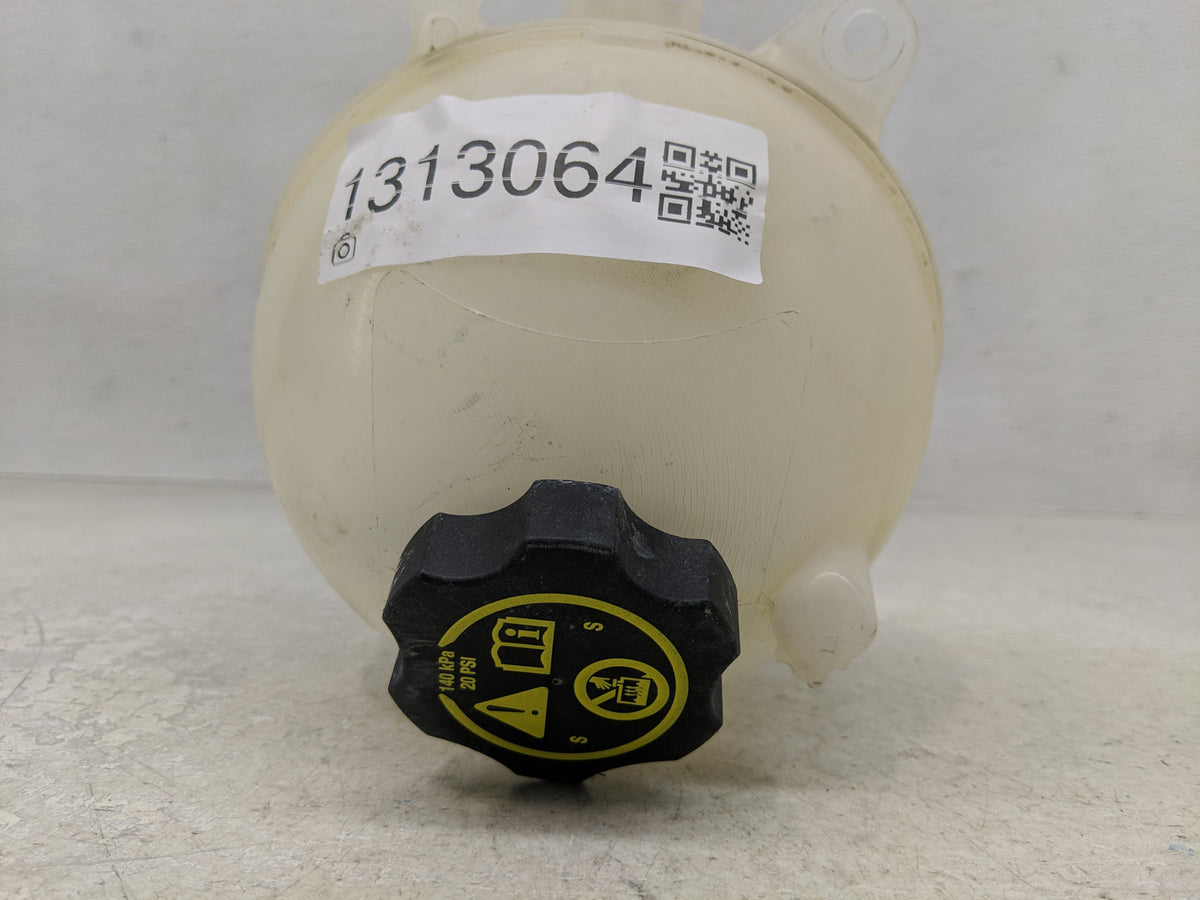 2021 Chevrolet Malibu Radiator Coolant Overflow Expansion Tank Bottle - Oemusedautoparts1.com