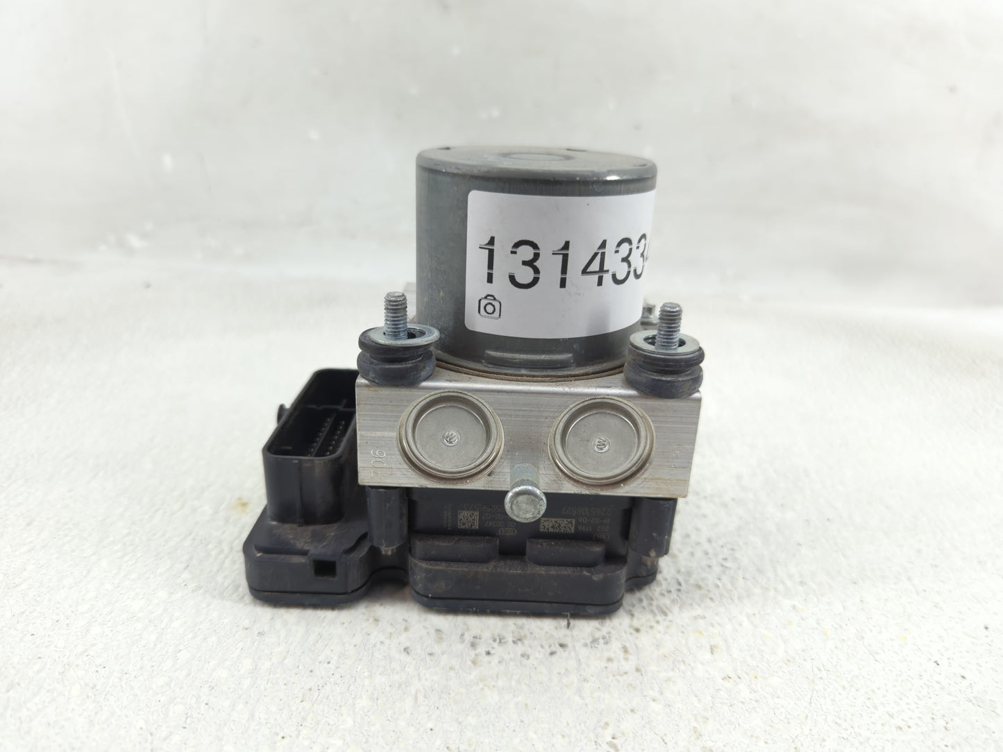 2019-2021 Chevrolet Malibu ABS Pump Control Module Replacement P/N:8450 2888 Fits Fits 2019 2020 2021 OEM Used Auto Parts - 