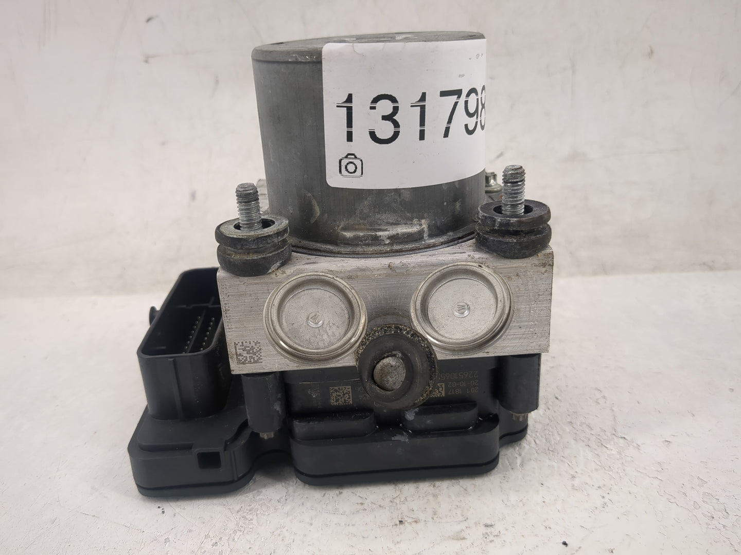 2019-2021 Chevrolet Malibu ABS Pump Control Module Replacement P/N:065055766 8476 7280 Fits Fits 2019 2020 2021 OEM Used Aut
