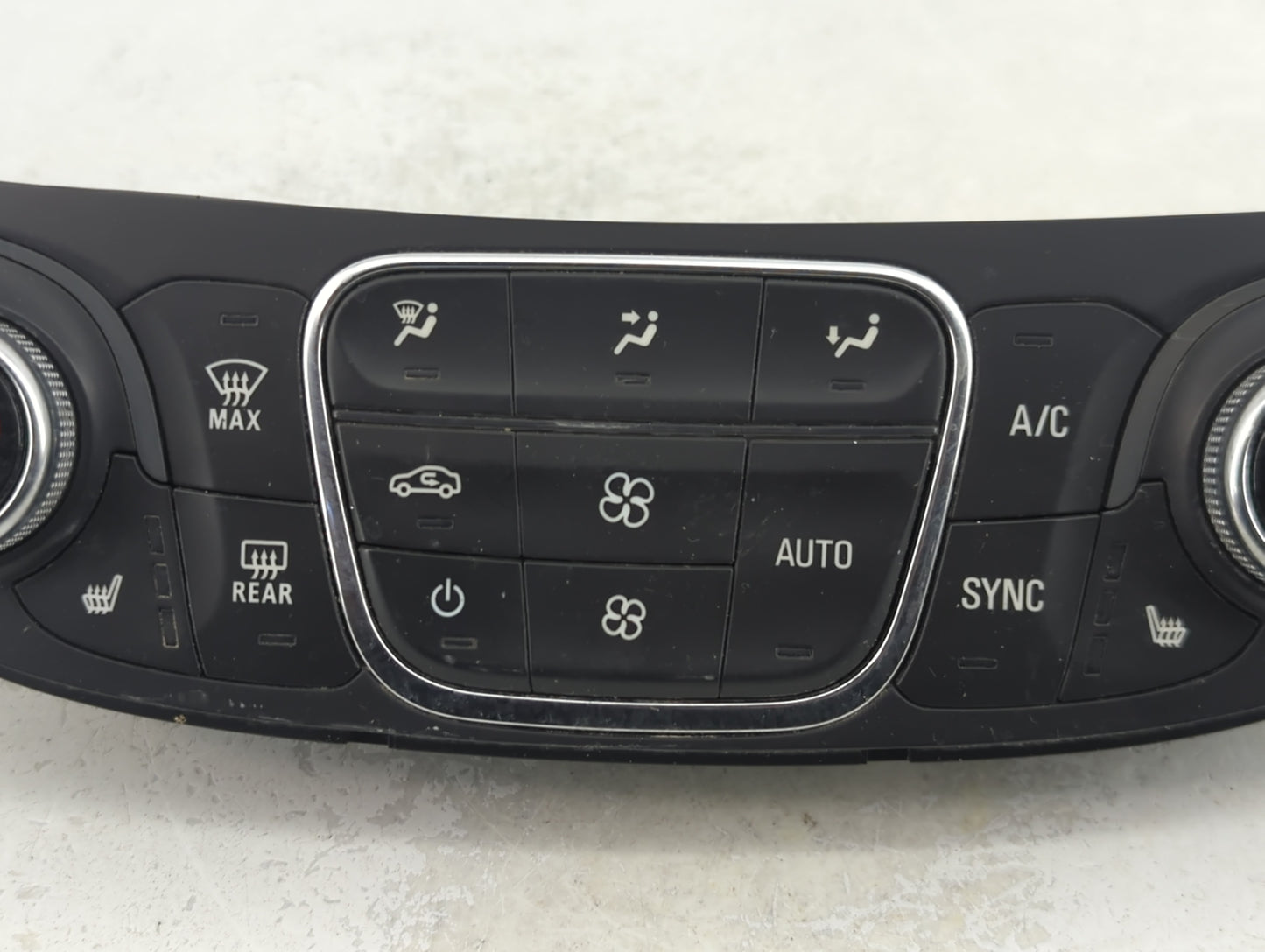 2018-2021 Chevrolet Malibu Climate Control Module Temperature AC/Heater Replacement P/N:84684288 Fits Fits 2018 2019 2020 20