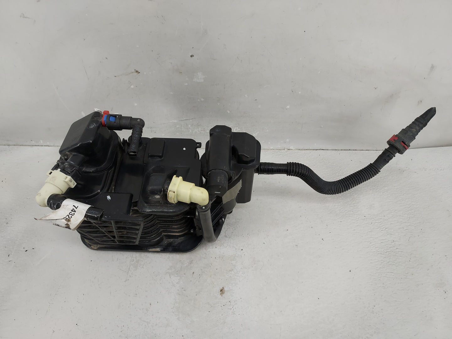 2021 Chevrolet Malibu Fuel Vapor Charcoal Canister - Oemusedautoparts1.com