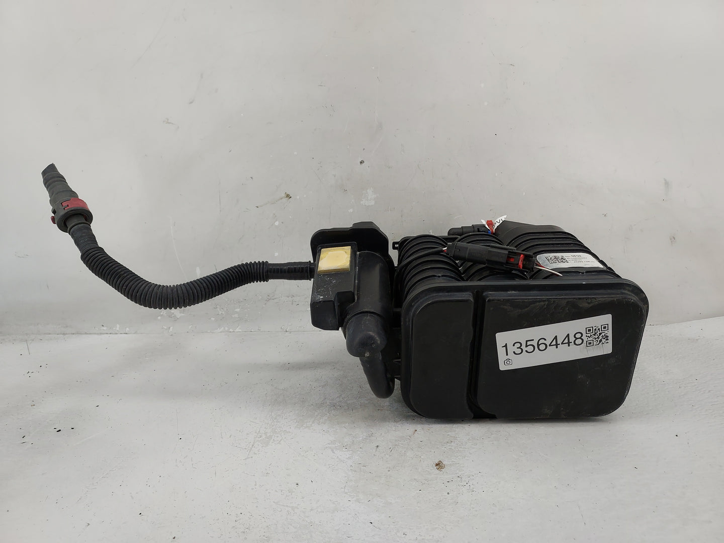 2021 Chevrolet Malibu Fuel Vapor Charcoal Canister - Oemusedautoparts1.com