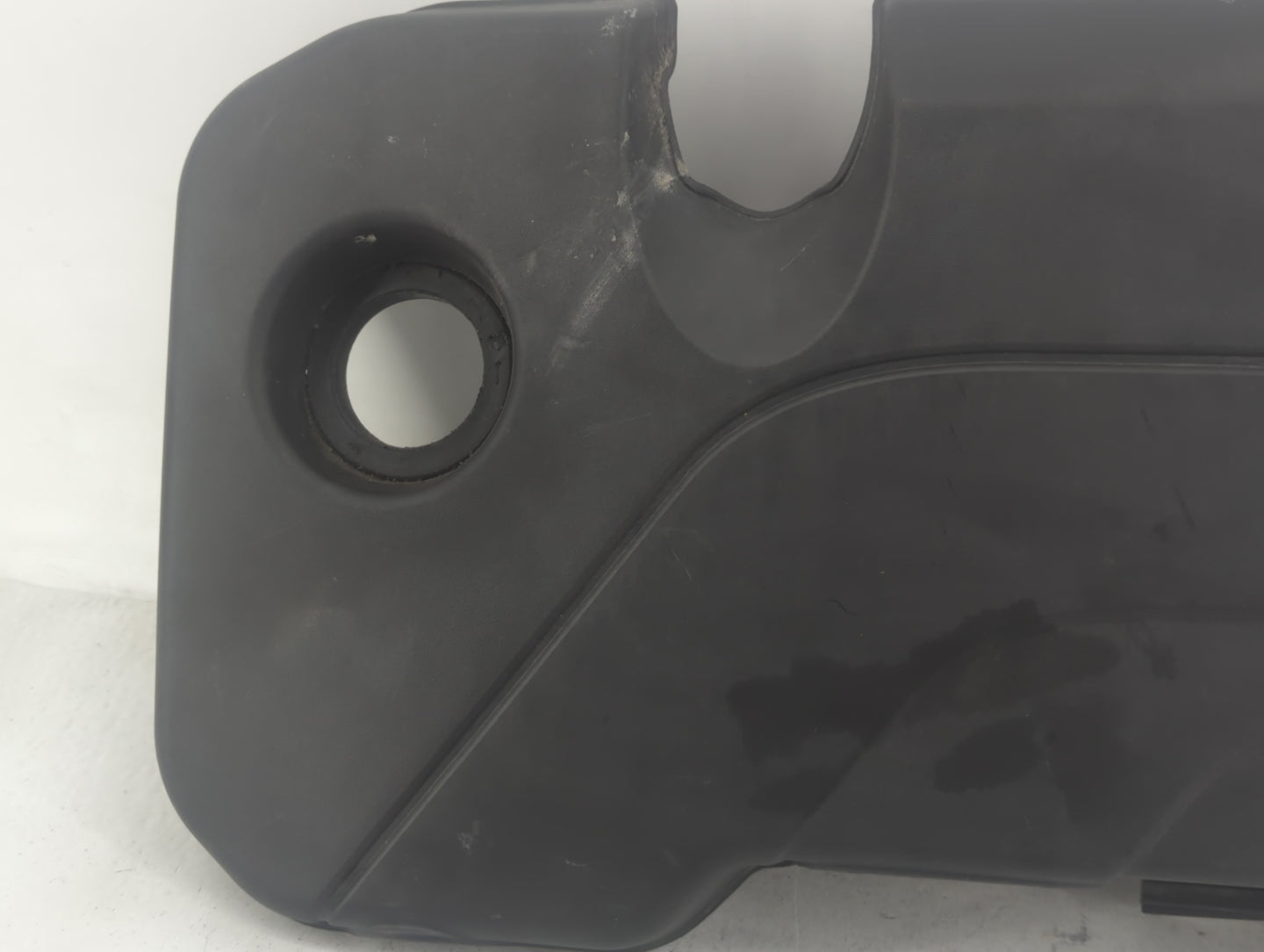 2021 Chevrolet Malibu Engine Cover - Oemusedautoparts1.com