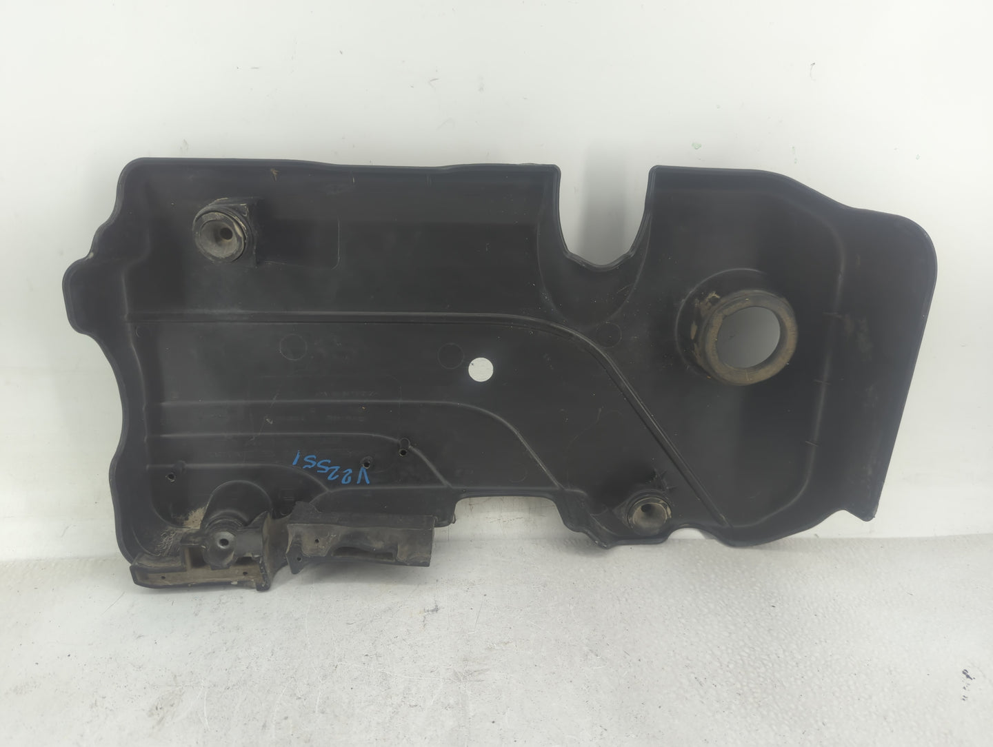 2021 Chevrolet Malibu Engine Cover - Oemusedautoparts1.com