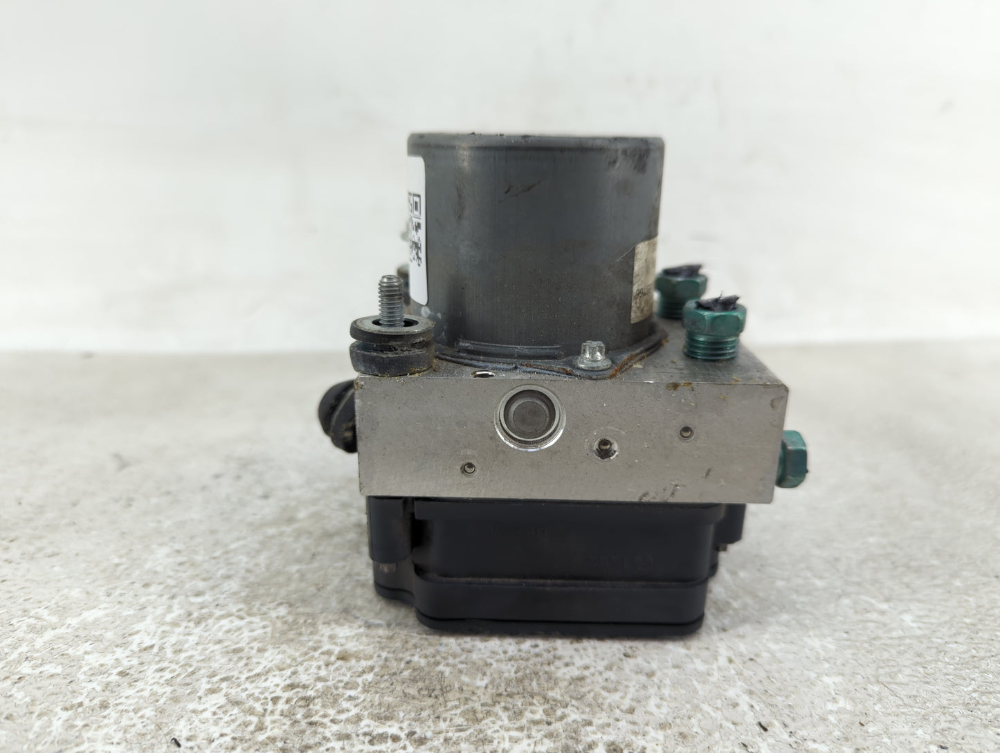 2019-2021 Chevrolet Malibu ABS Pump Control Module Replacement P/N:8476 7280 065055766 Fits Fits 2019 2020 2021 OEM Used Aut