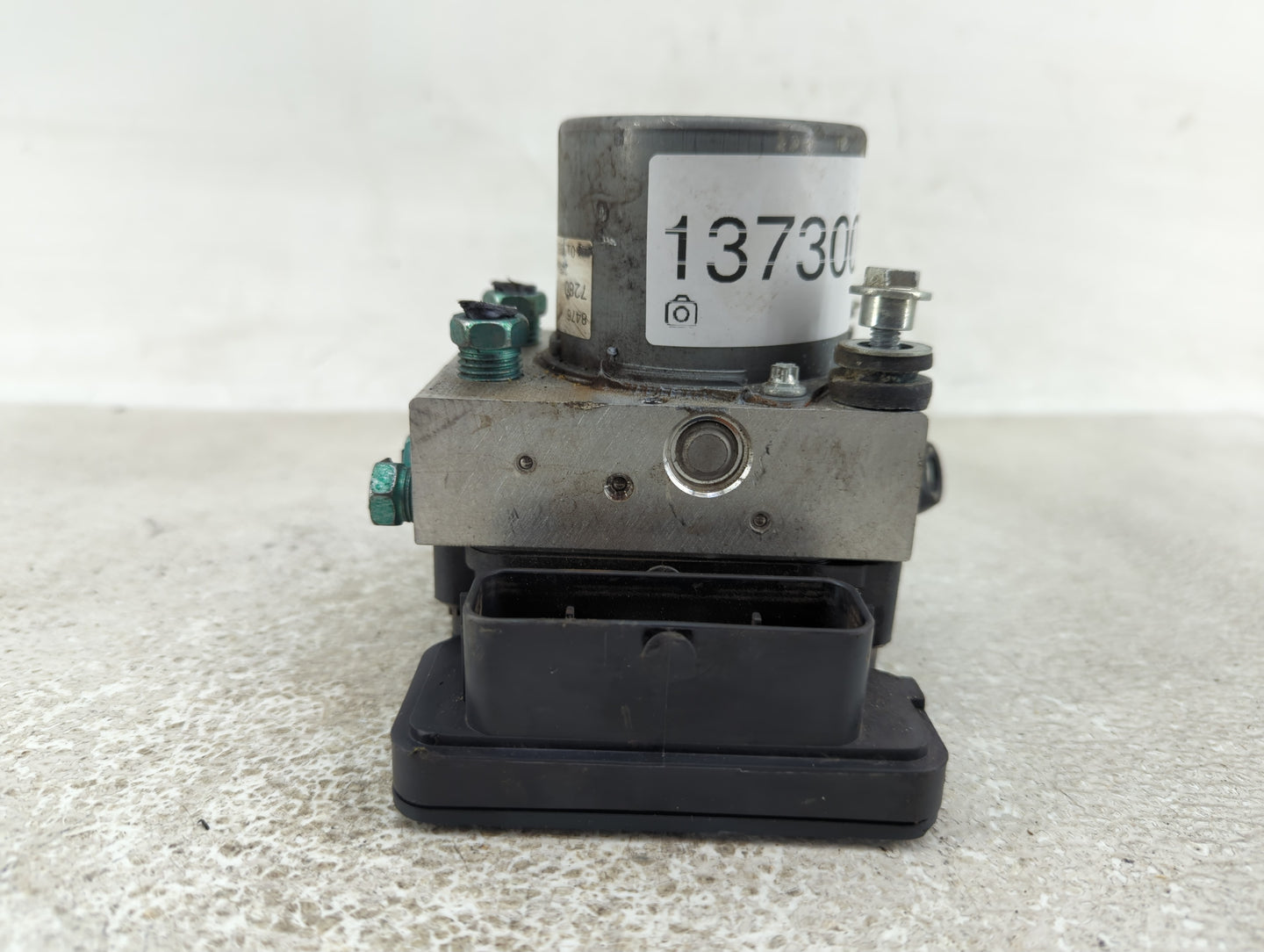 2019-2021 Chevrolet Malibu ABS Pump Control Module Replacement P/N:8476 7280 065055766 Fits Fits 2019 2020 2021 OEM Used Aut