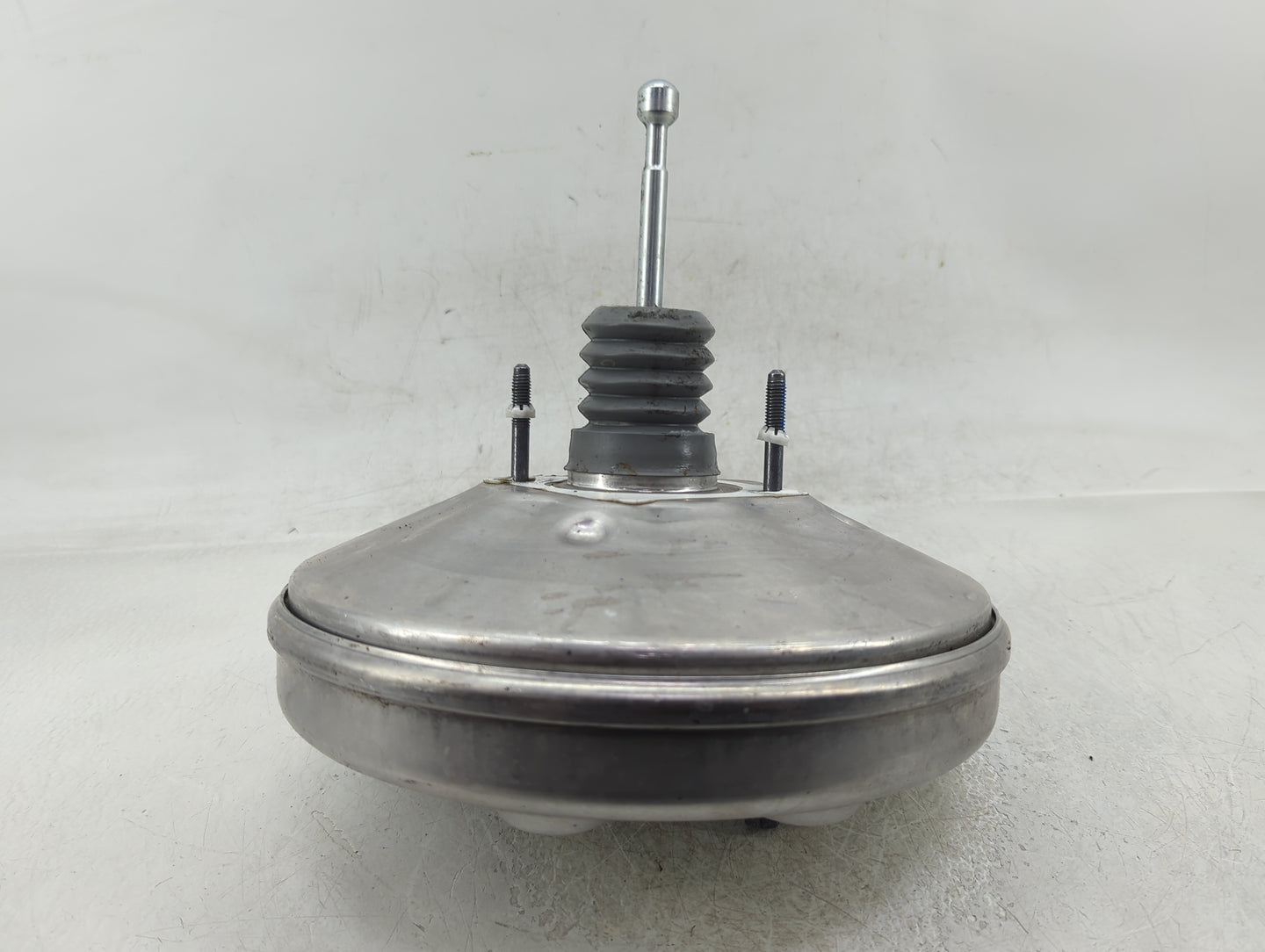 2016-2021 Chevrolet Malibu Power Brake Booster Oem 1382935 - Oemusedautoparts1.com