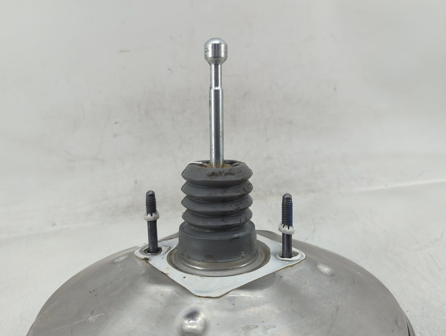 2016-2021 Chevrolet Malibu Power Brake Booster Oem 1382935 - Oemusedautoparts1.com