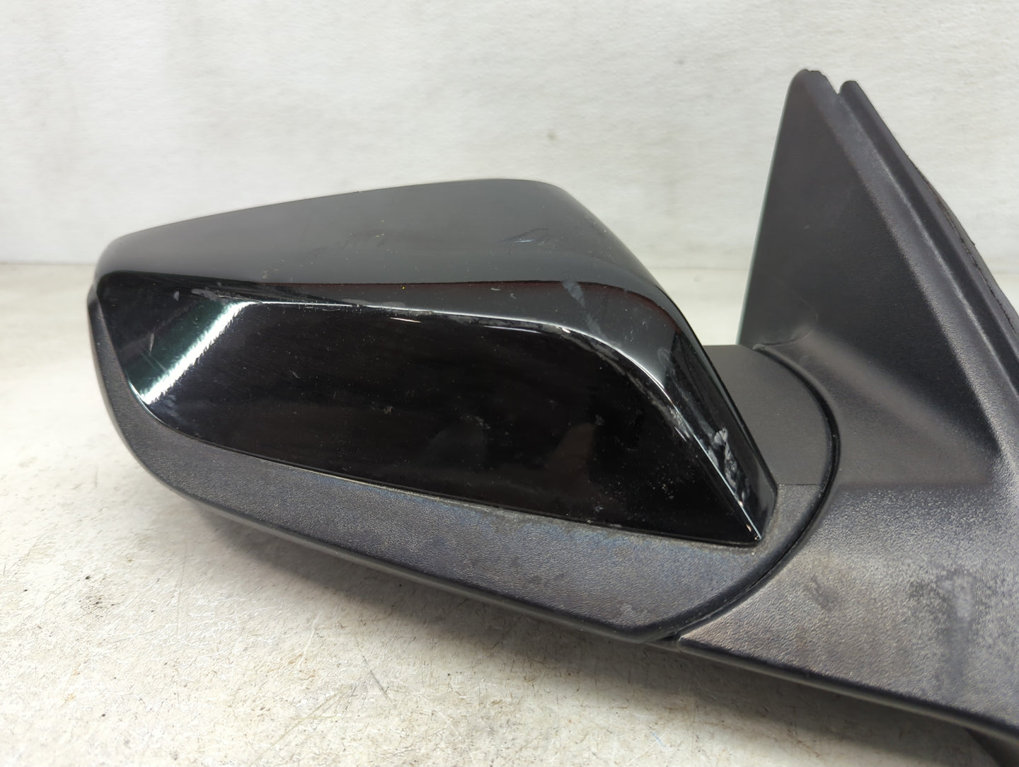 2019-2021 Chevrolet Malibu Passenger Side View Mirror - Right Door Mirror OEM Used - Oemusedautoparts1.com