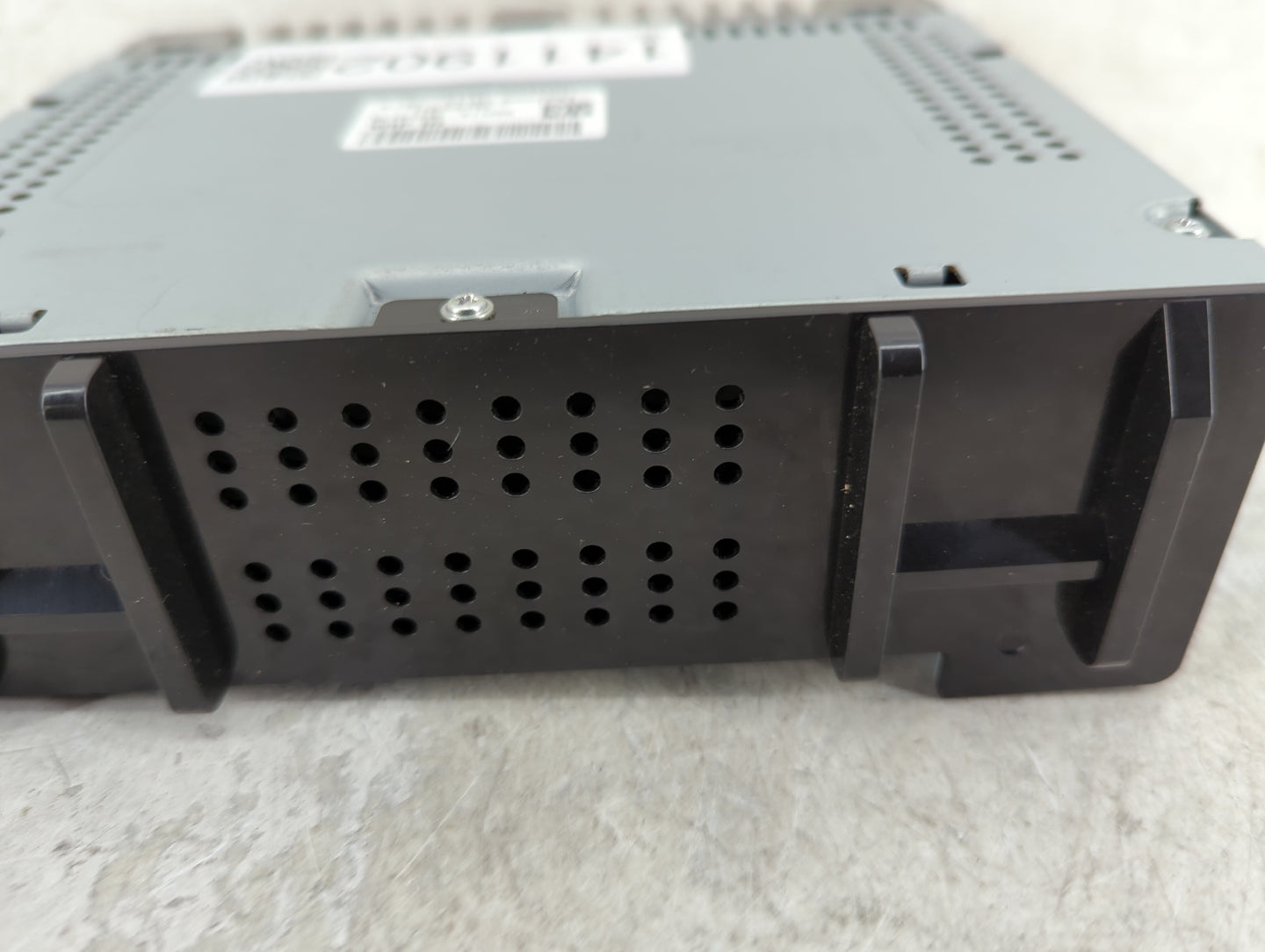 2019-2021 Chevrolet Malibu Radio AM FM Cd Player Receiver Replacement P/N:84785827 Fits Fits 2019 2020 2021 OEM Used Auto Pa