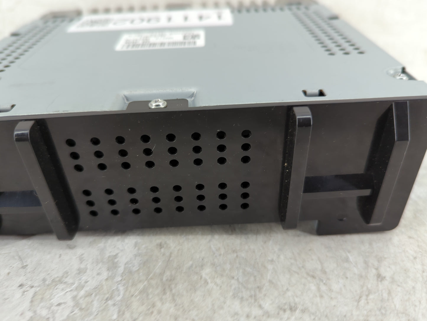 2019-2021 Chevrolet Malibu Radio AM FM Cd Player Receiver Replacement P/N:84785827 Fits Fits 2019 2020 2021 OEM Used Auto Pa