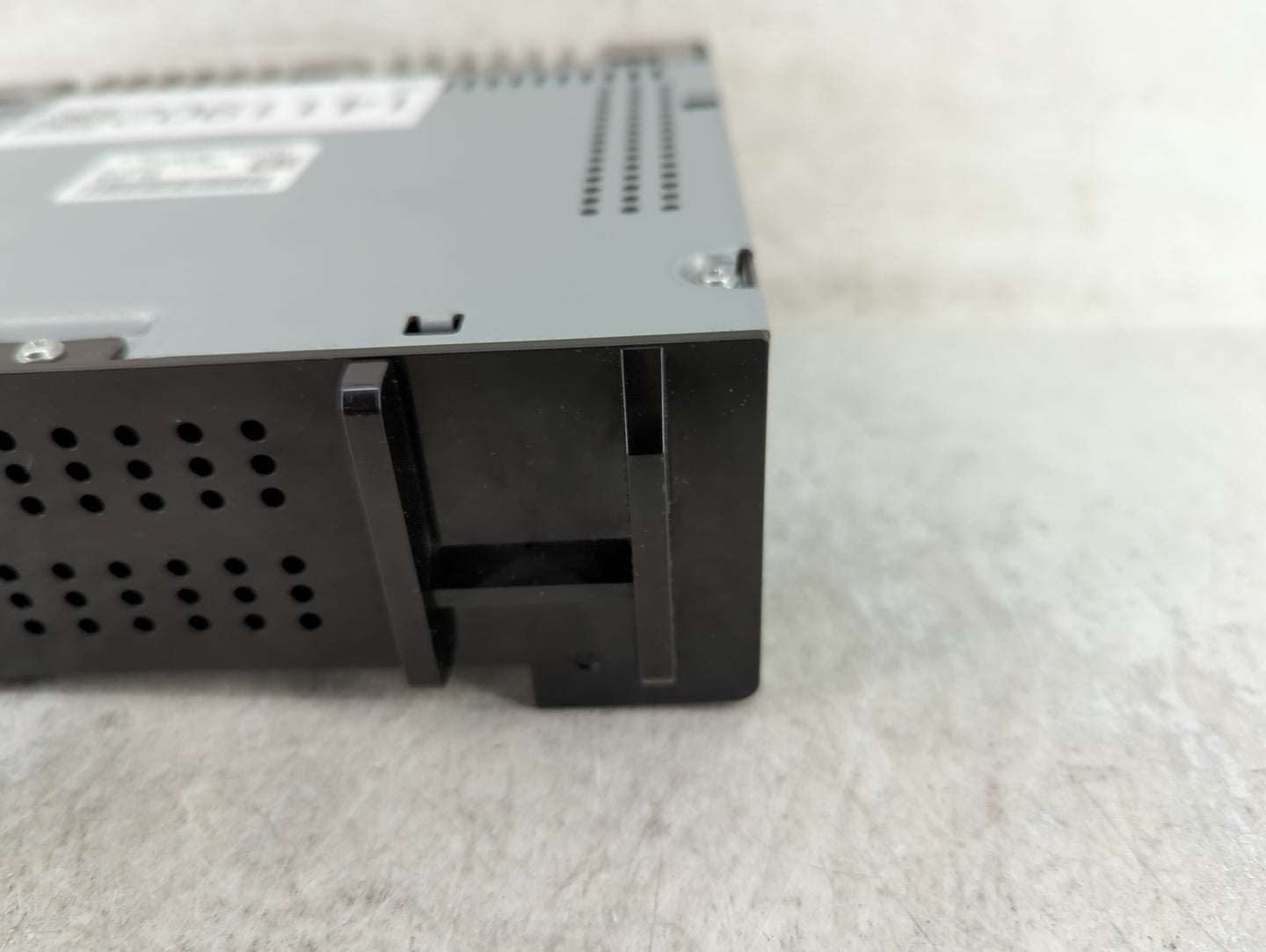 2019-2021 Chevrolet Malibu Radio AM FM Cd Player Receiver Replacement P/N:84785827 Fits Fits 2019 2020 2021 OEM Used Auto Pa