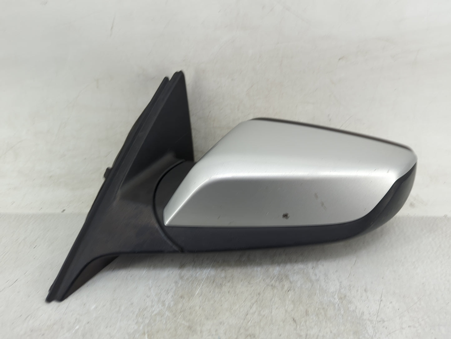 2019-2021 Chevrolet Malibu Driver Side View Mirror - Left Door Mirror OEM Used - Oemusedautoparts1.com