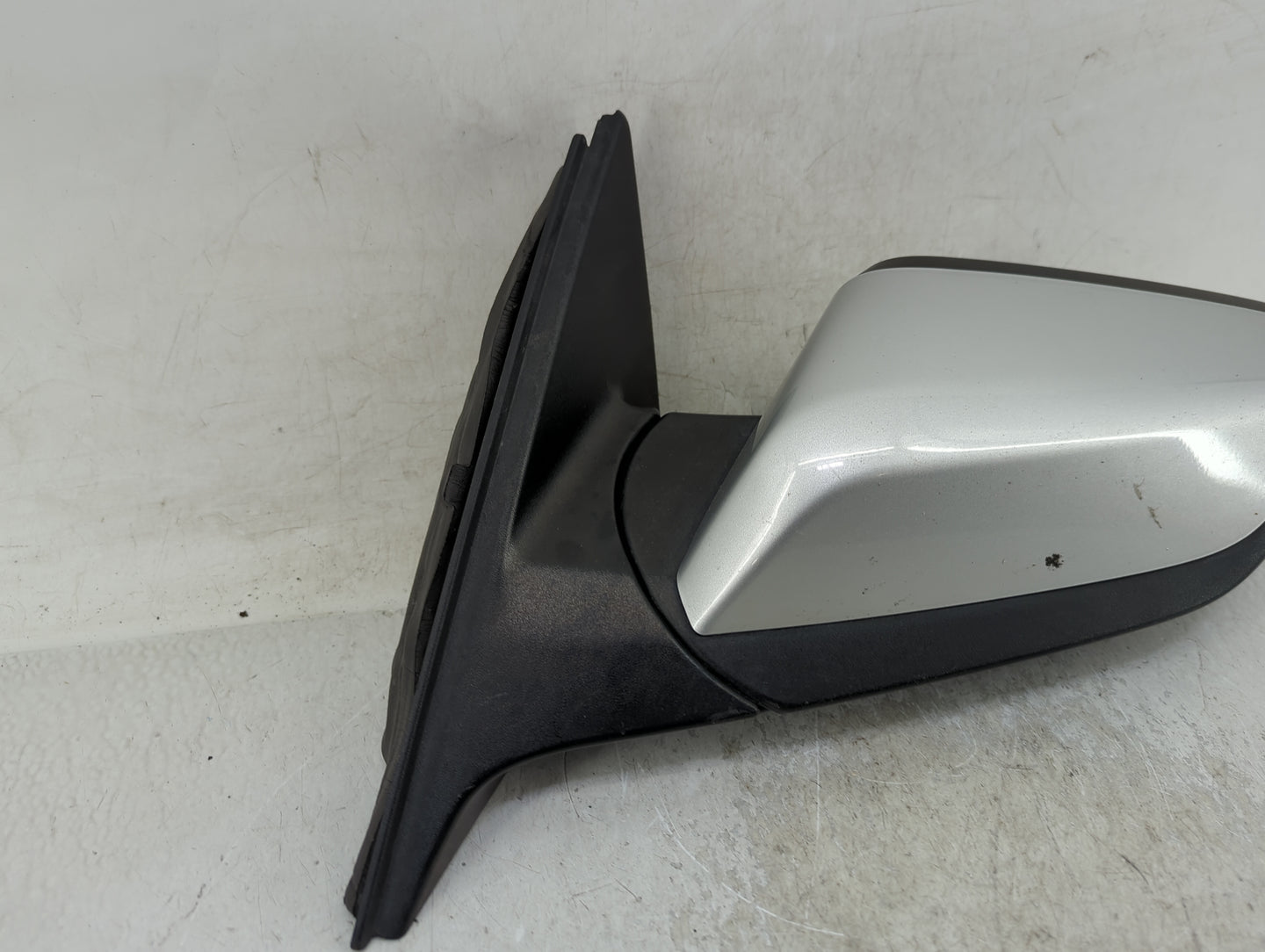 2019-2021 Chevrolet Malibu Driver Side View Mirror - Left Door Mirror OEM Used - Oemusedautoparts1.com
