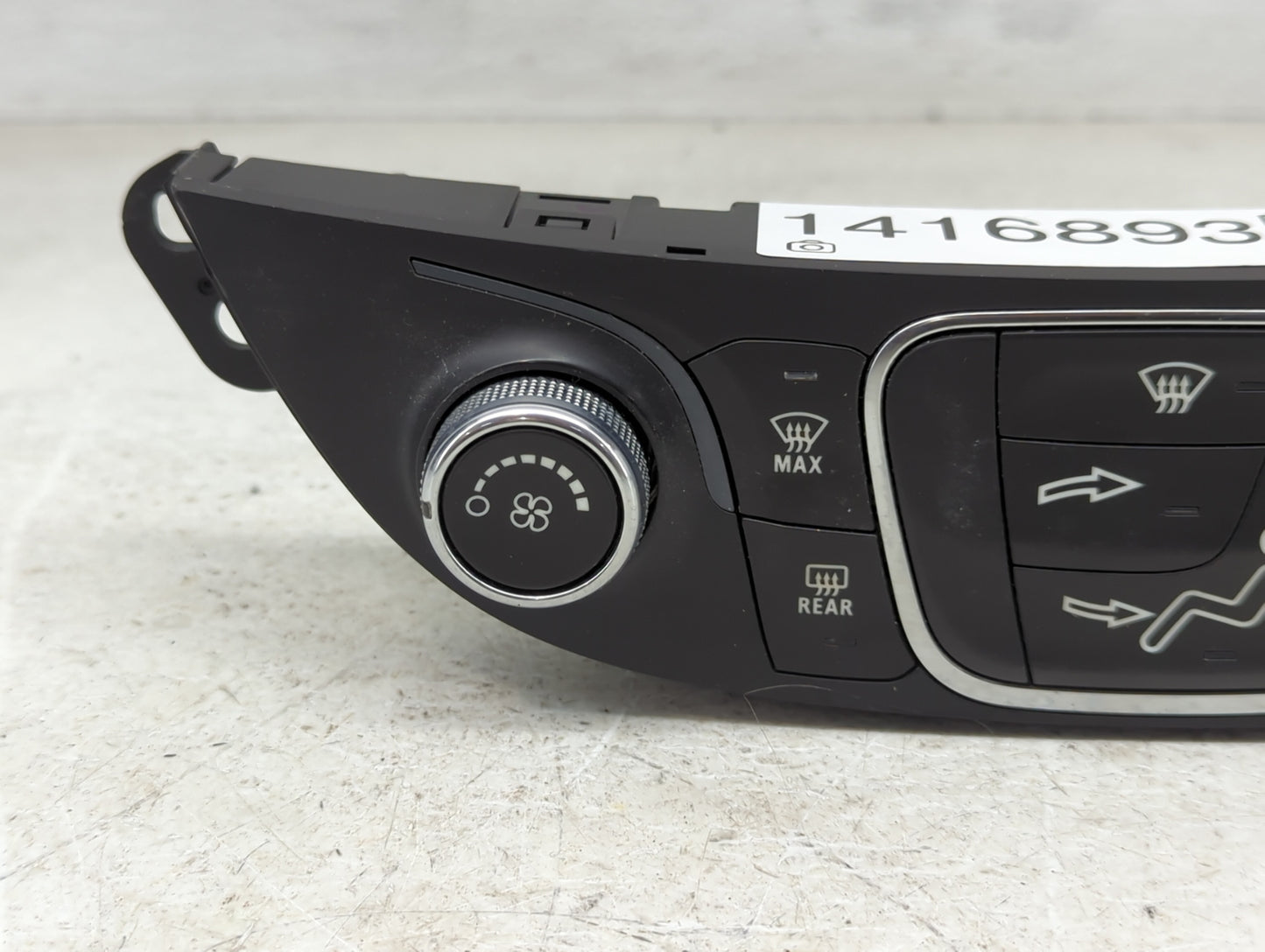 2019-2021 Chevrolet Malibu Climate Control Module Temperature AC/Heater Replacement P/N:84426651 Fits Fits 2019 2020 2021 OE