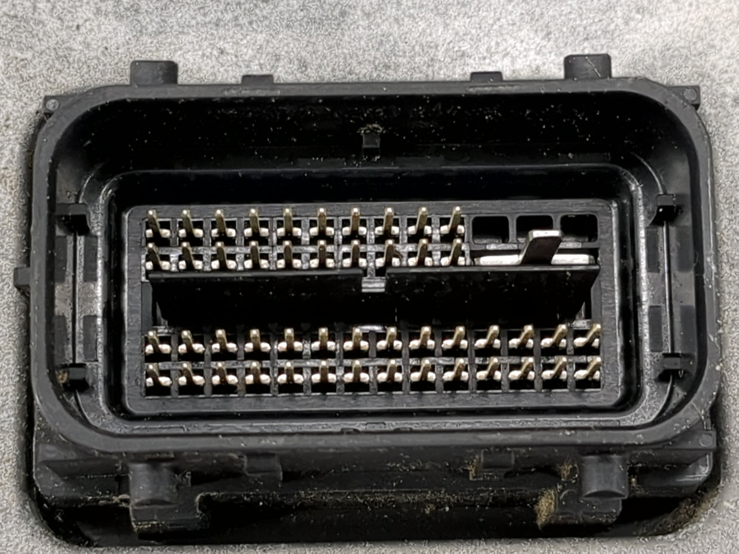 2020-2021 Chevrolet Malibu PCM Engine Control Computer ECU ECM PCU OEM P/N:12710140 Fits Fits 2020 2021 2022 OEM Used Auto P