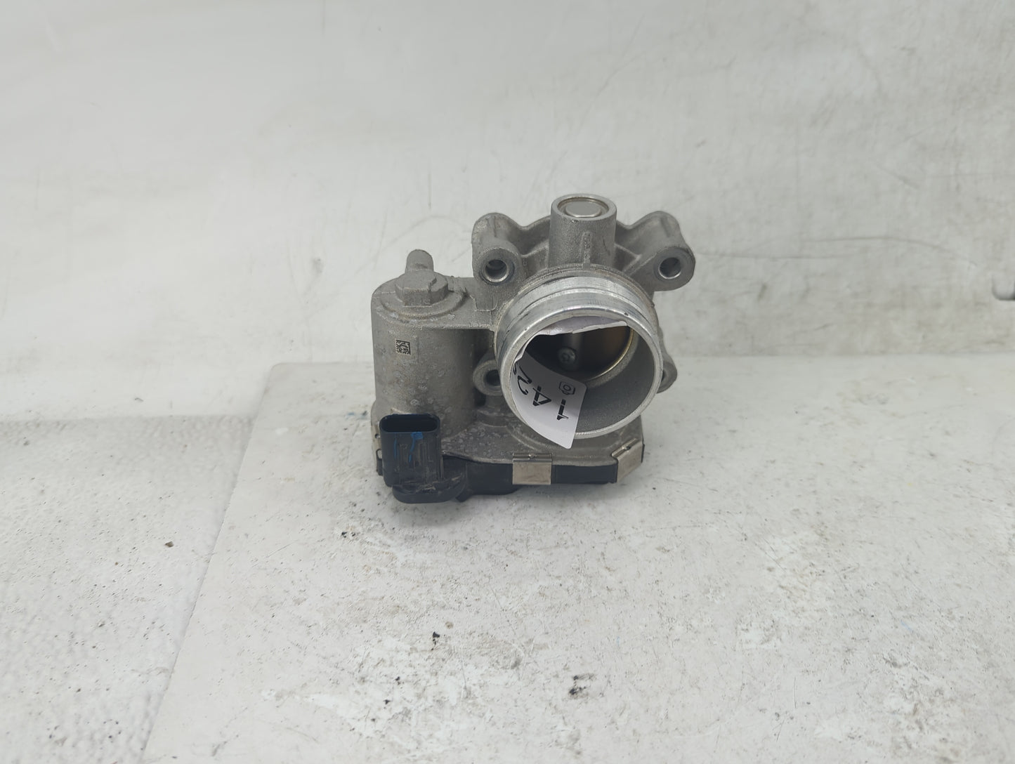 2016-2021 Chevrolet Malibu Throttle Body P/N:12671379AA Fits Fits 2016 2017 2018 2019 2020 2021 2022 OEM Used Auto Parts - O