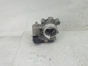 2016-2021 Chevrolet Malibu Throttle Body P/N:12671379AA Fits Fits 2016 2017 2018 2019 2020 2021 2022 OEM Used Auto Parts - O