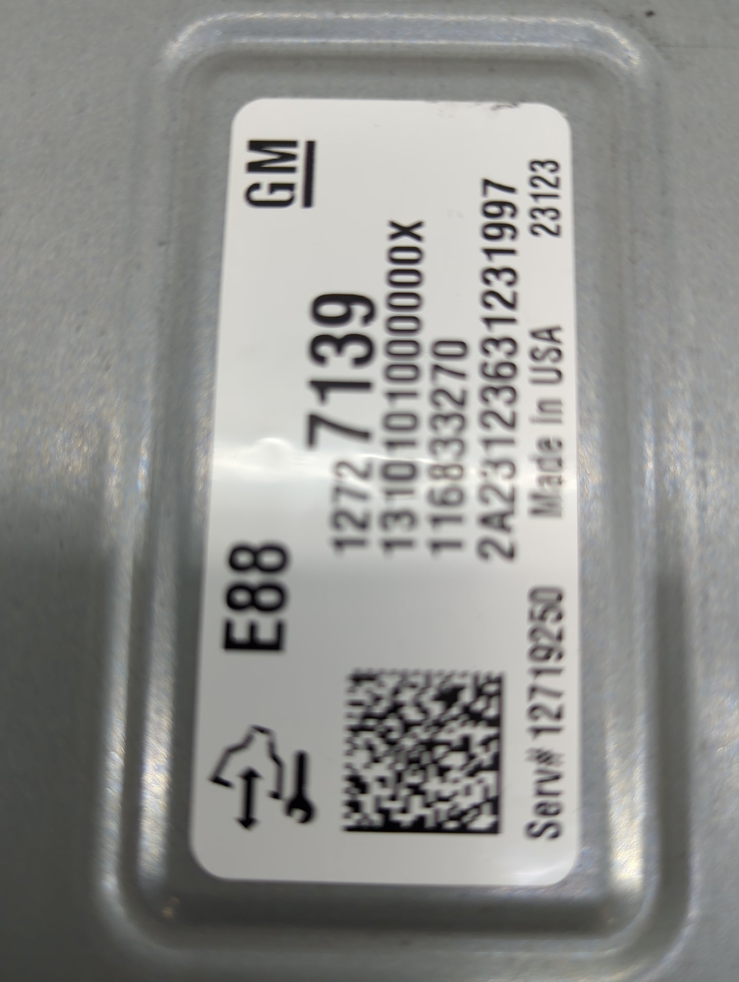 2020-2021 Chevrolet Malibu PCM Engine Control Computer ECU ECM PCU OEM P/N:116833270 12717886 Fits Fits 2020 2021 2022 OEM U