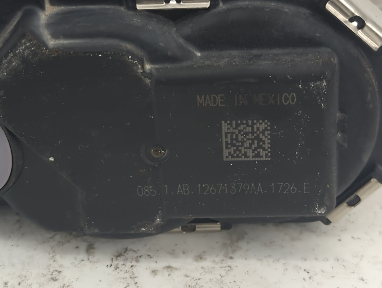 2016-2021 Chevrolet Malibu Throttle Body P/N:12671379AA Fits Fits 2016 2017 2018 2019 2020 2021 2022 OEM Used Auto Parts - O