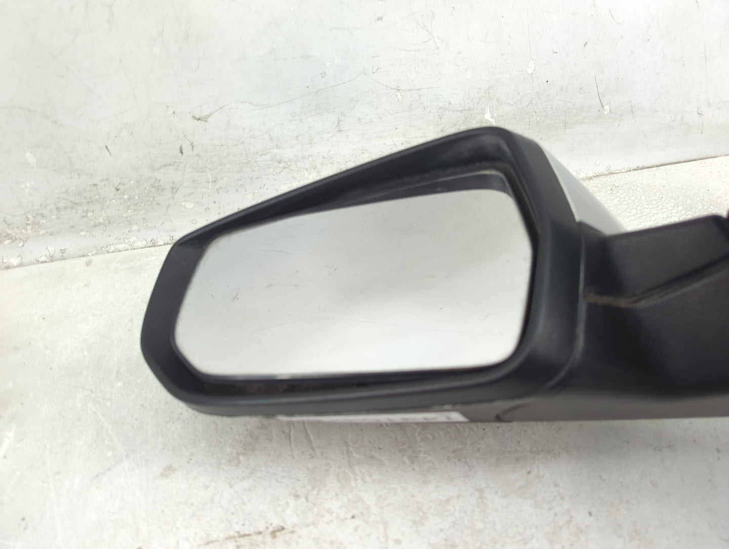 2016-2021 Chevrolet Malibu Driver Side View Mirror - Left Door Mirror OEM Used - Oemusedautoparts1.com