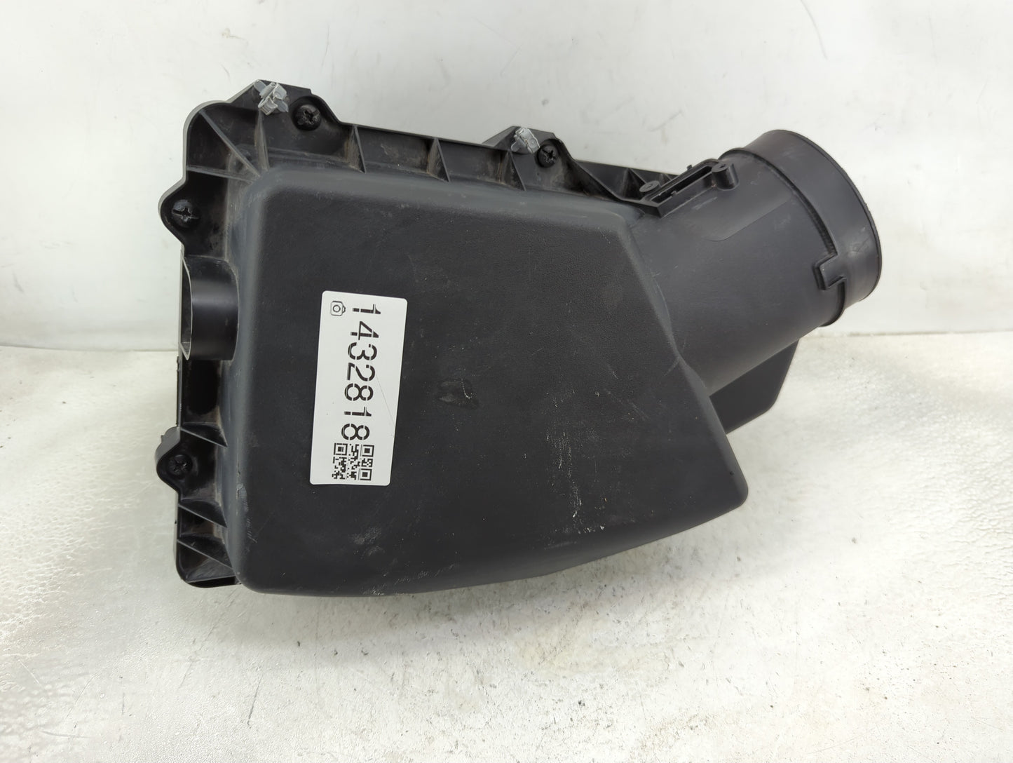 2016-2021 Chevrolet Malibu Air Cleaner Intake-duct Hose Tube - Oemusedautoparts1.com
