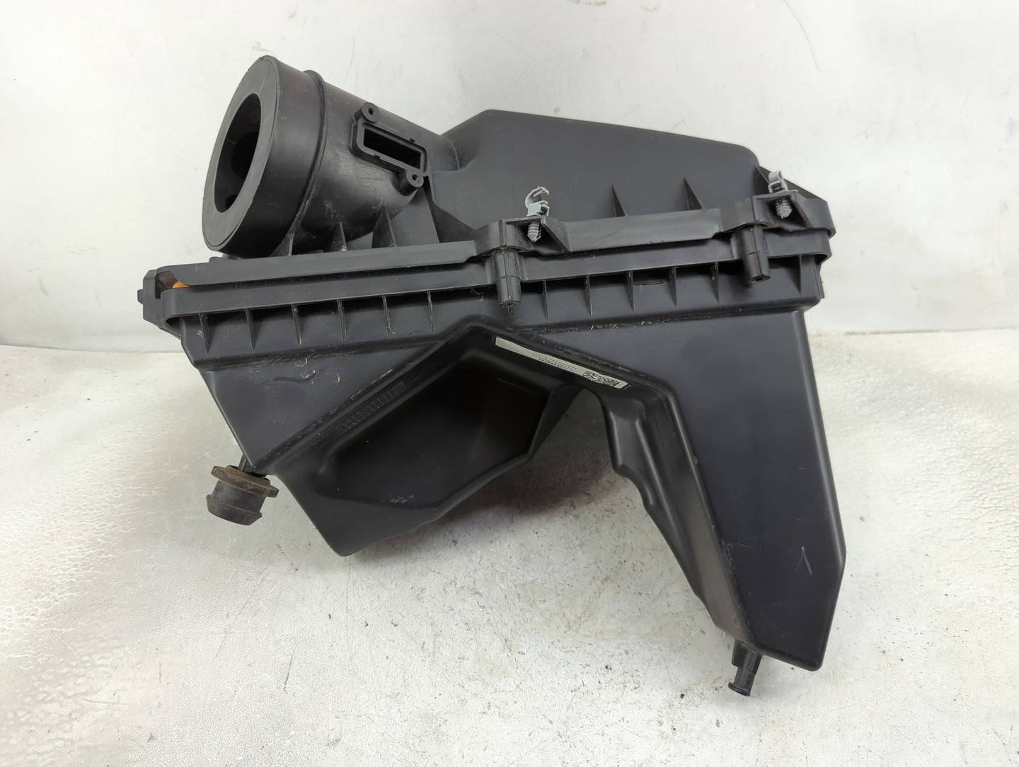 2016-2021 Chevrolet Malibu Air Cleaner Intake-duct Hose Tube - Oemusedautoparts1.com