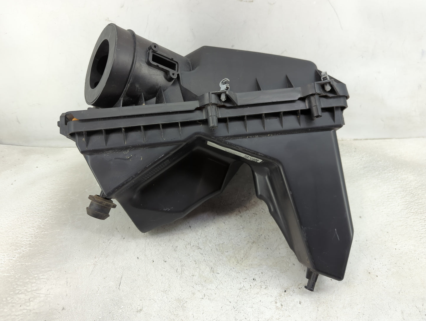 2016-2021 Chevrolet Malibu Air Cleaner Intake-duct Hose Tube - Oemusedautoparts1.com