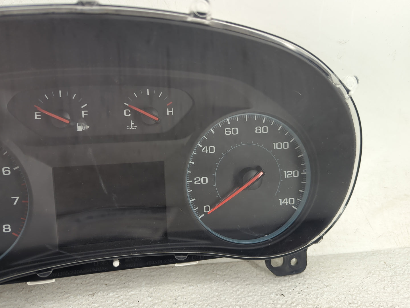 2021 Chevrolet Malibu Instrument Cluster Speedometer Gauges P/N:84900527 7110500000000X, 812610798 Fits OEM Used Auto Parts 