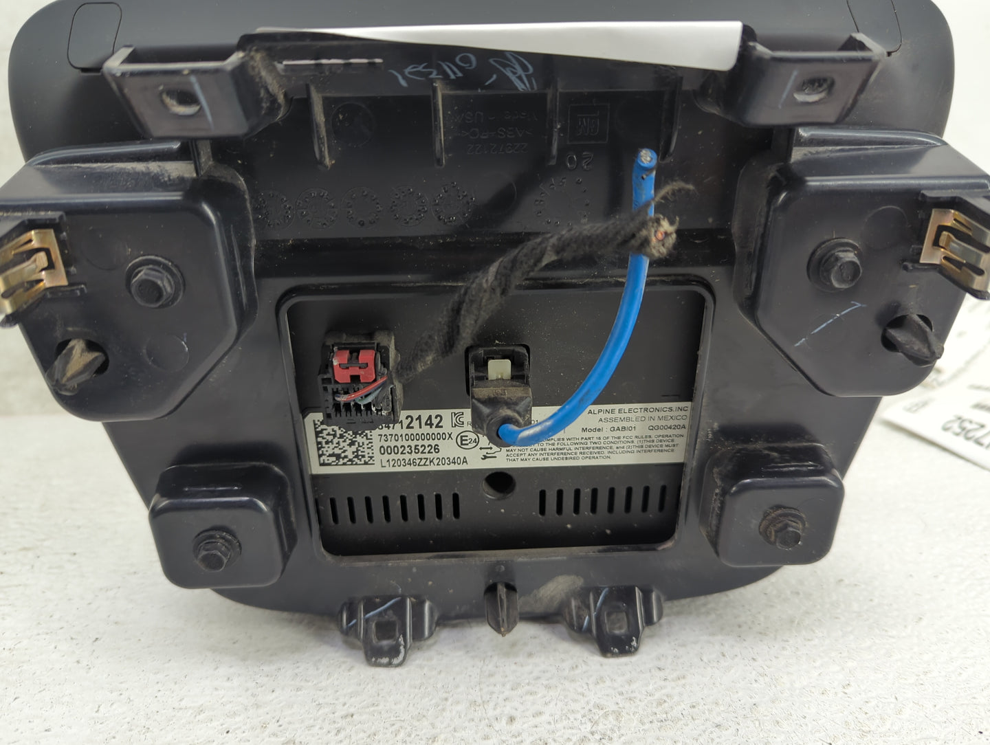 2021 Chevrolet Malibu Information Display Screen Black 1436892 - Oemusedautoparts1.com