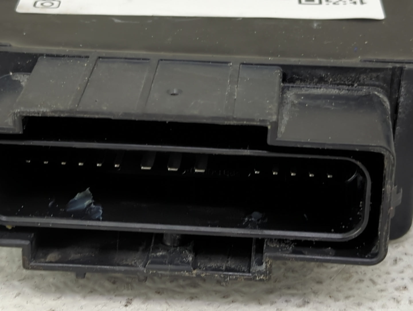 2020-2021 Chevrolet Malibu PCM Engine Control Computer ECU ECM PCU OEM P/N:13554820 8511700000000X Fits Fits 2020 2021 2022 