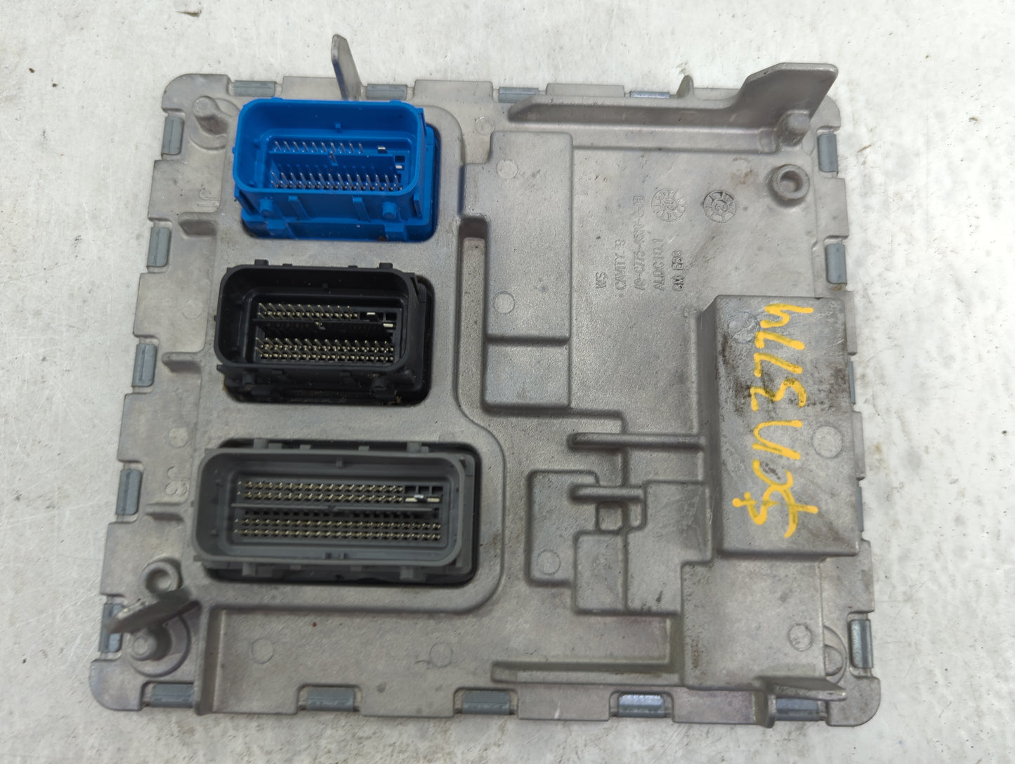 2020-2021 Chevrolet Malibu PCM Engine Control Computer ECU ECM PCU OEM P/N:12717886 Fits Fits 2020 2021 2022 OEM Used Auto P