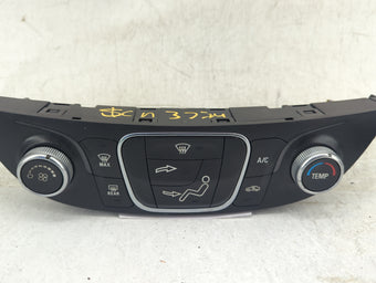 compare product 2019-2021 Chevrolet Malibu Climate Control Module Temperature AC/Heater Replacement P/N:84426651 7370200000000X Fits OEM Used Auto Parts