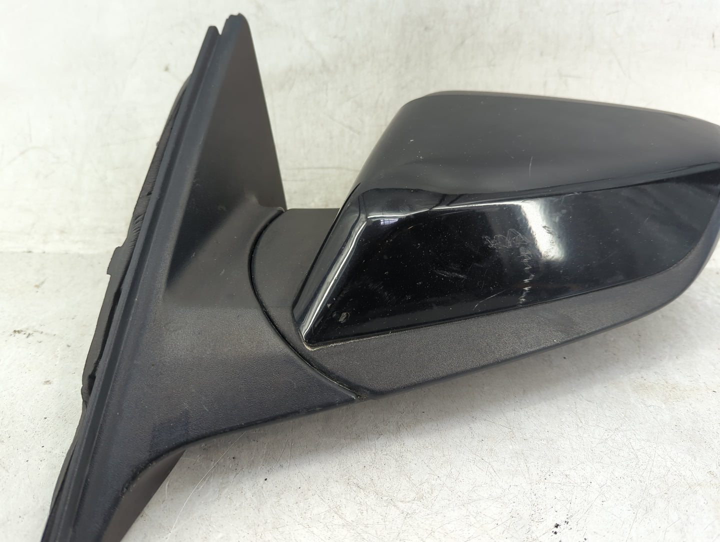 2019-2021 Chevrolet Malibu Driver Side View Mirror - Left Door Mirror OEM Used - Oemusedautoparts1.com