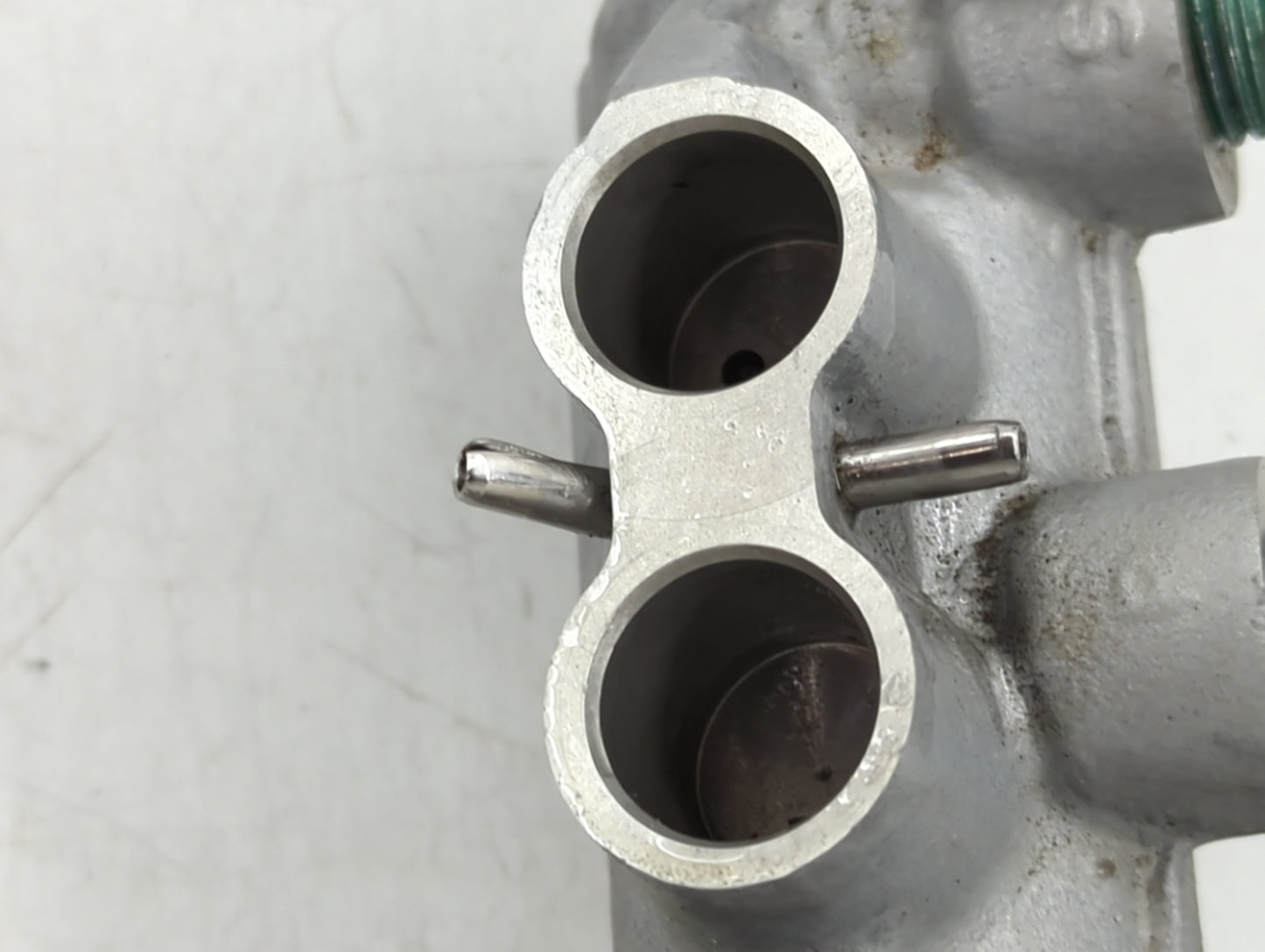 2016-2021 Chevrolet Malibu Brake Master Cylinder 1451100 - Oemusedautoparts1.com