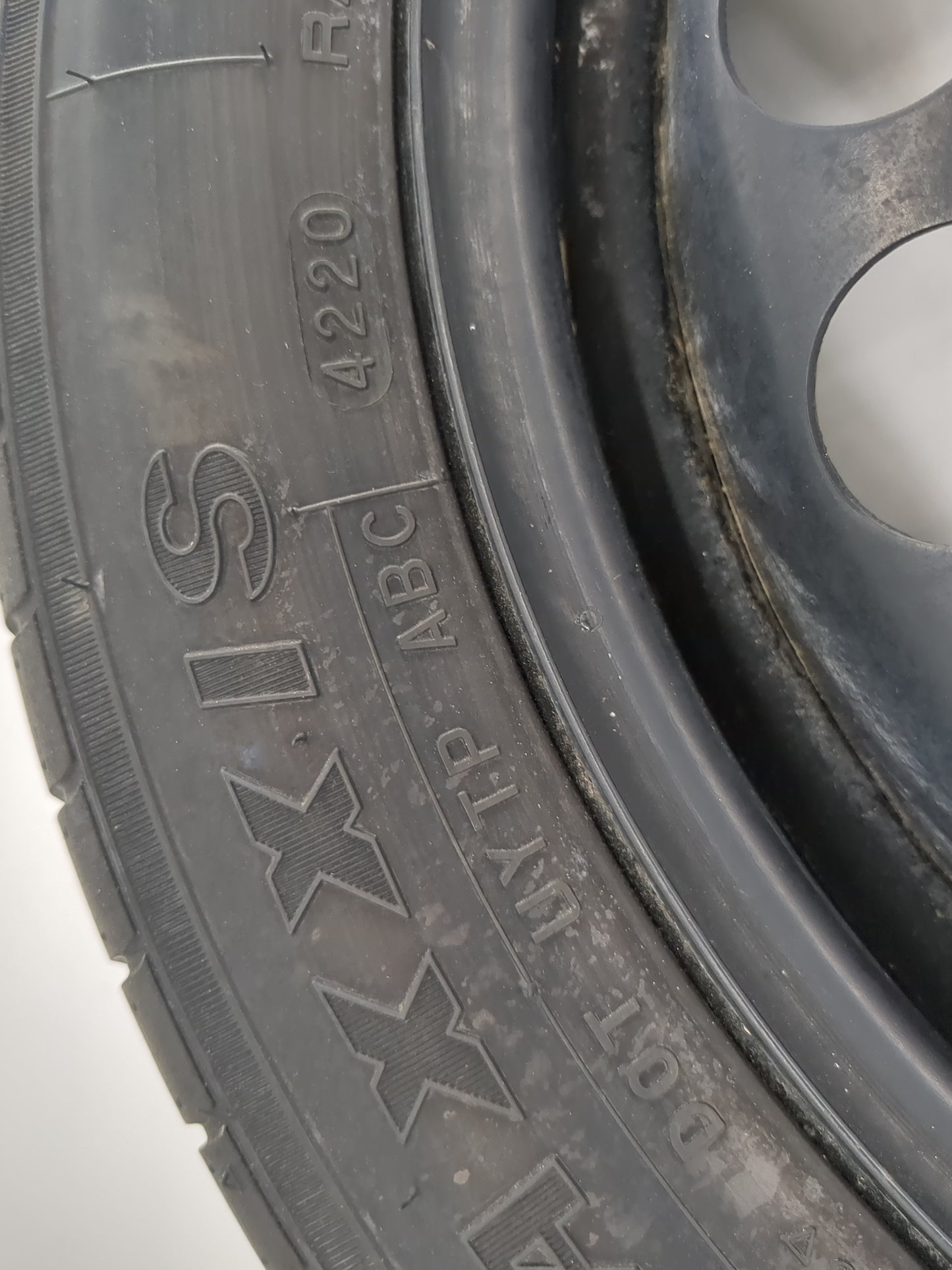 2018-2022 Chevrolet Malibu Spare Donut Tire Wheel Rim Oem - Oemusedautoparts1.com