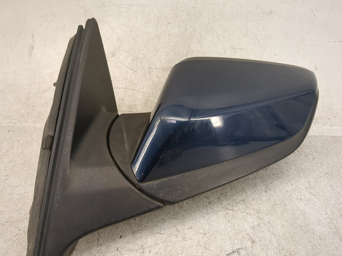 2019-2021 Chevrolet Malibu Driver Side View Mirror - Left Door Mirror OEM Used - Oemusedautoparts1.com