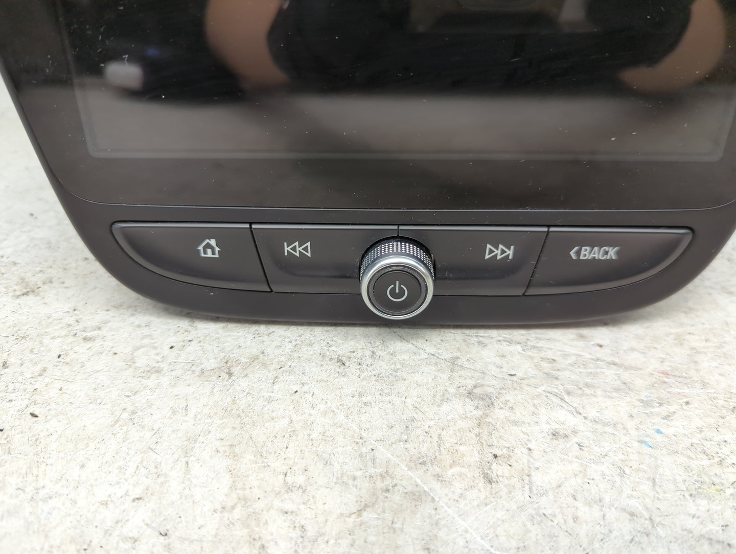 2021 Chevrolet Malibu Information Display Screen 1469481 - Oemusedautoparts1.com