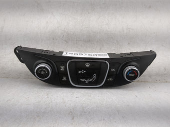 compare product 2019-2021 Chevrolet Malibu Climate Control Module Temperature AC/Heater Replacement P/N:84426651 7370200000000X Fits OEM Used Auto Parts