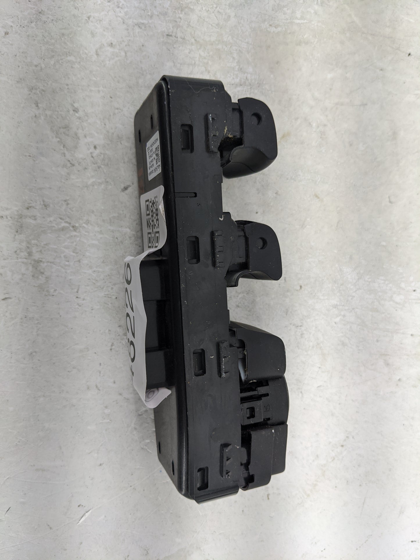 2016-2021 Chevrolet Malibu Master Power Window Switch Replacement Driver Side Left P/N:84513464 D1A160A Fits OEM Used Auto P