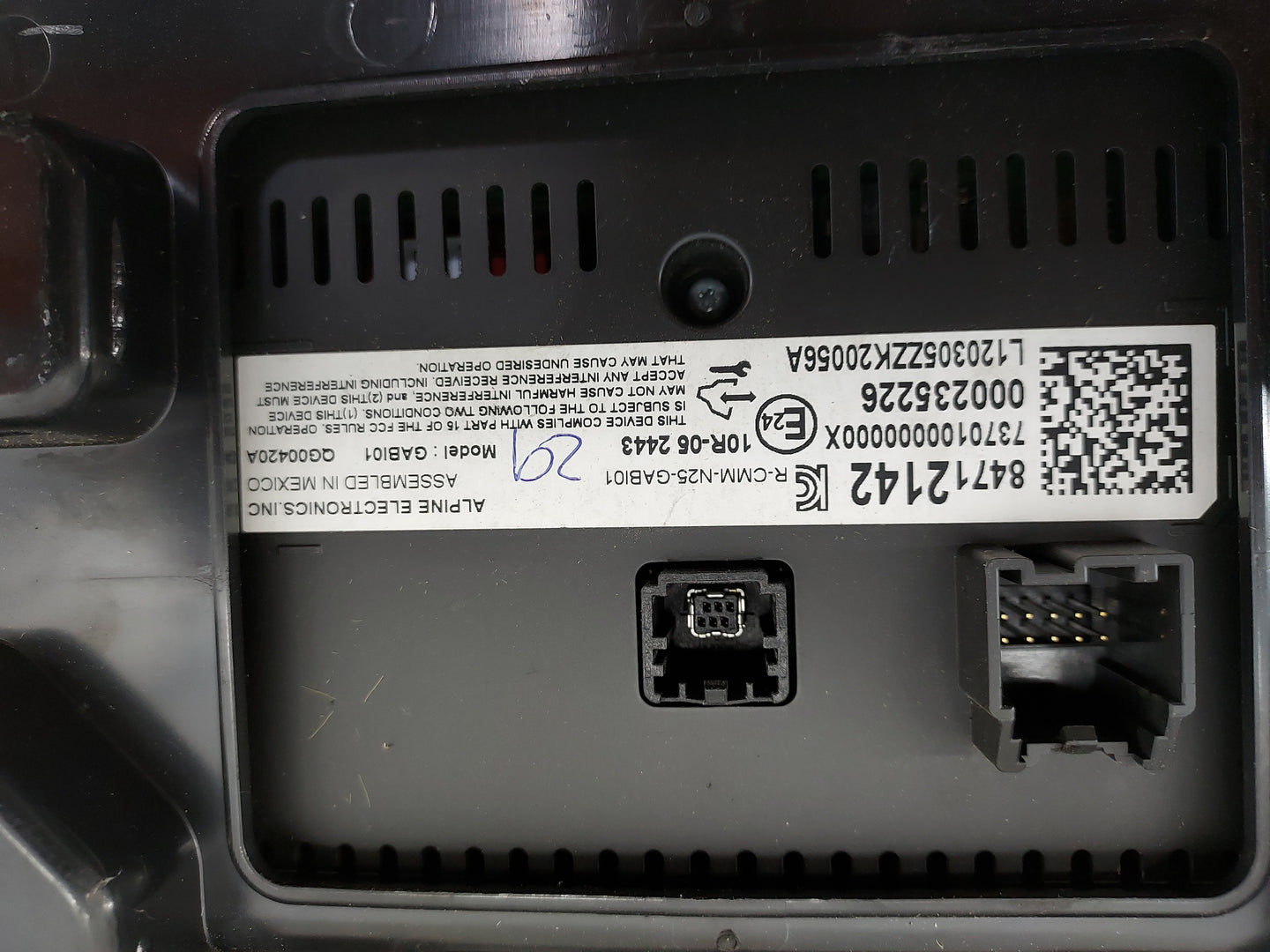 2021 Chevrolet Malibu Information Display Screen 1499186 - Oemusedautoparts1.com