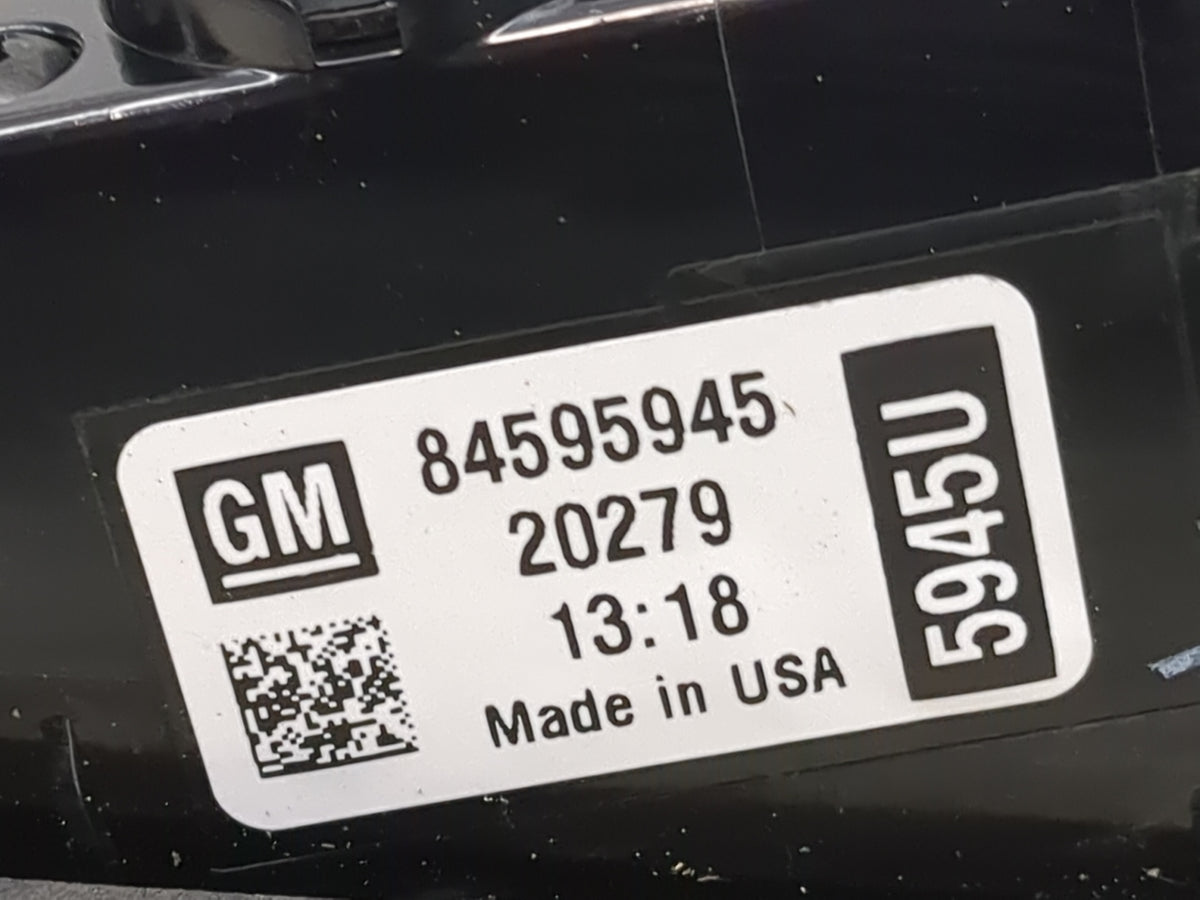 2019 Chevrolet Malibu Passenger Right Side Deck Lid Mounted Tail Light - Oemusedautoparts1.com