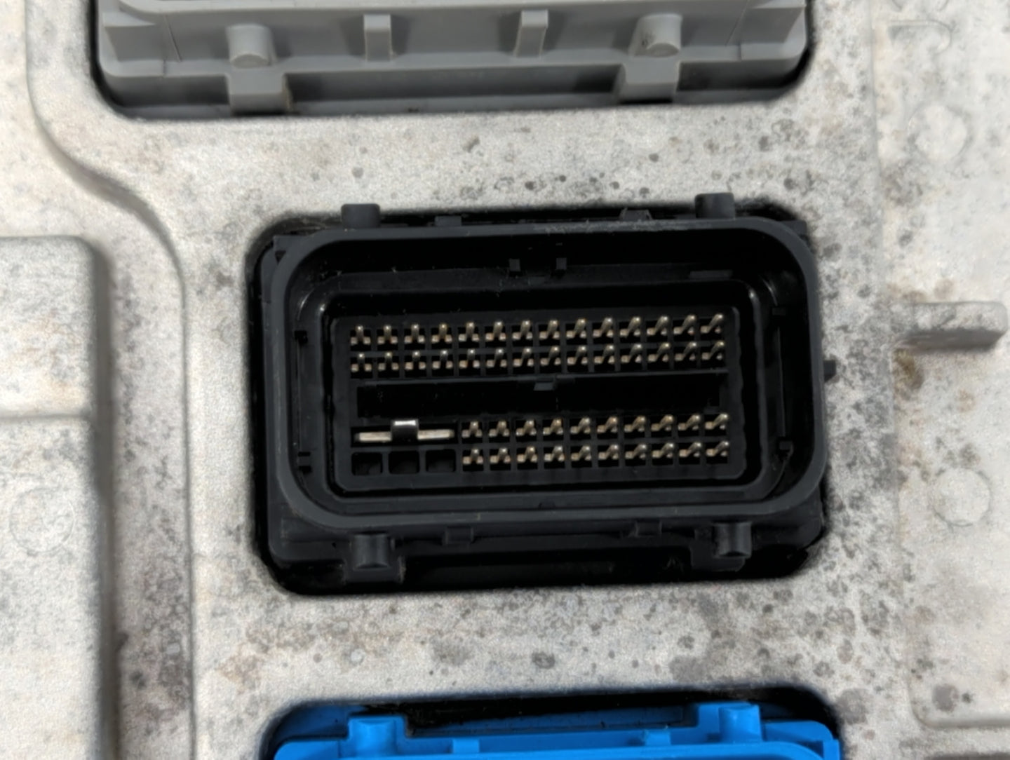 2020-2021 Chevrolet Malibu PCM Engine Control Computer ECU ECM PCU OEM P/N:12703745 12717886, 12696017 Fits Fits 2020 2021 2
