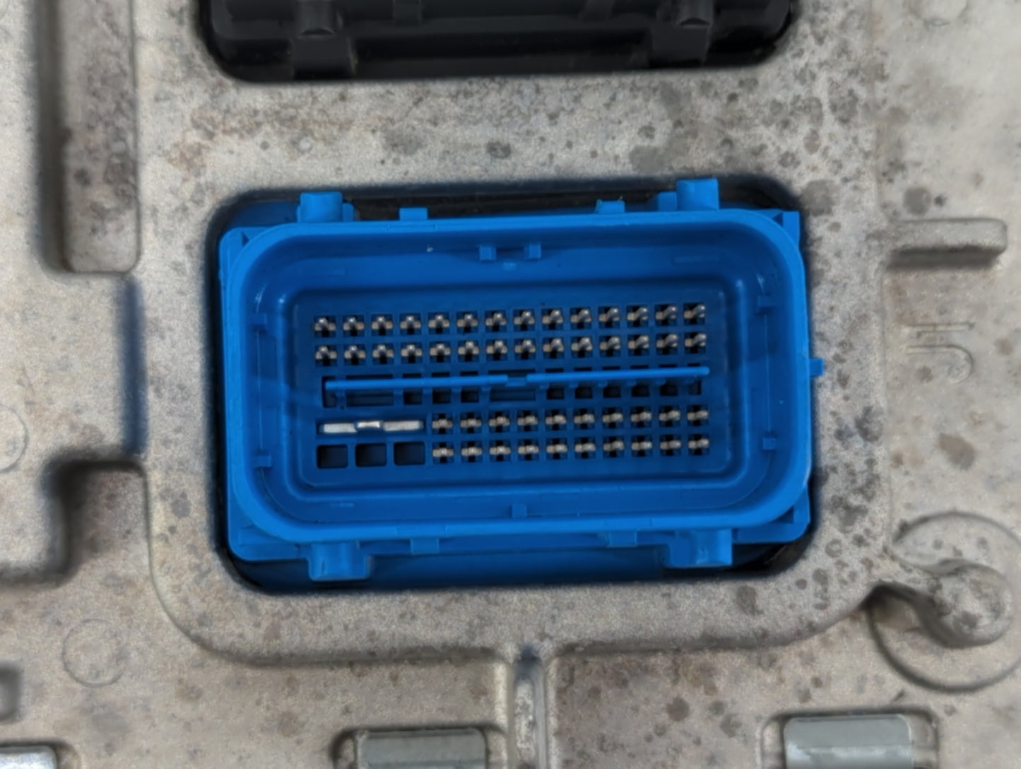 2020-2021 Chevrolet Malibu PCM Engine Control Computer ECU ECM PCU OEM P/N:12703745 12717886, 12696017 Fits Fits 2020 2021 2