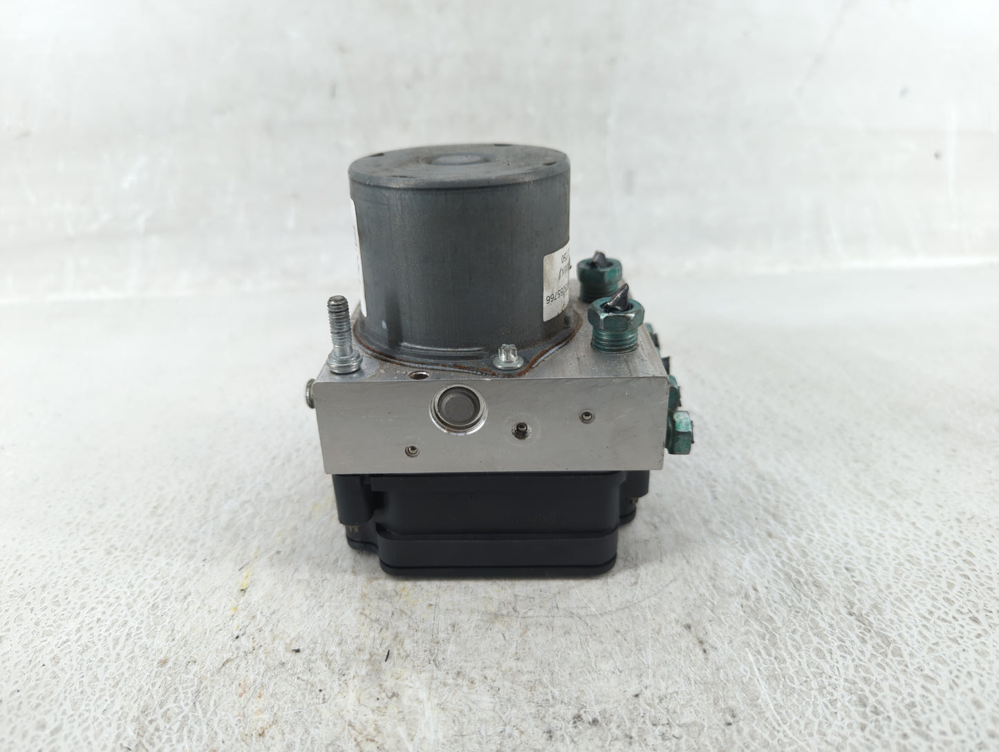 2019-2021 Chevrolet Malibu ABS Pump Control Module Replacement P/N:065055766 035055766 Fits Fits 2019 2020 2021 OEM Used Aut